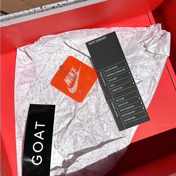 Jordan 4 fire red - Picture 9 of 9